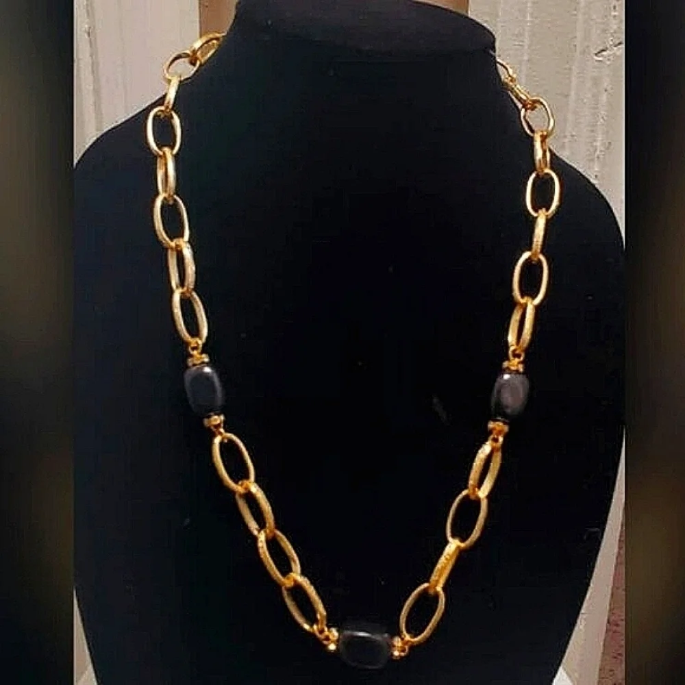 Gold Chain ⛓️ With Black Beads Necklace. 🌴